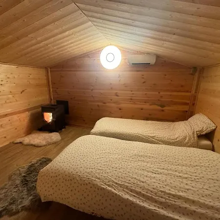 A Vue Et Bain Nordique Dağ evi