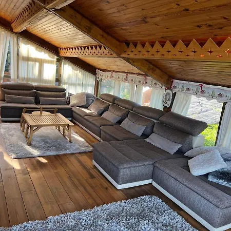 Chalet à Vue Et Bain Nordique Matemale